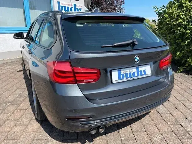 Gebraucht BMW 320 Sport Line 190 PS (139 kW) 2017 Mineralgrau metallic Kombi
