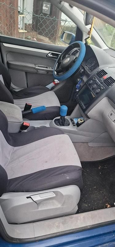 Gebraucht VW Touran 140 PS (102 kW) 2003 Blau Van / Kleinbus