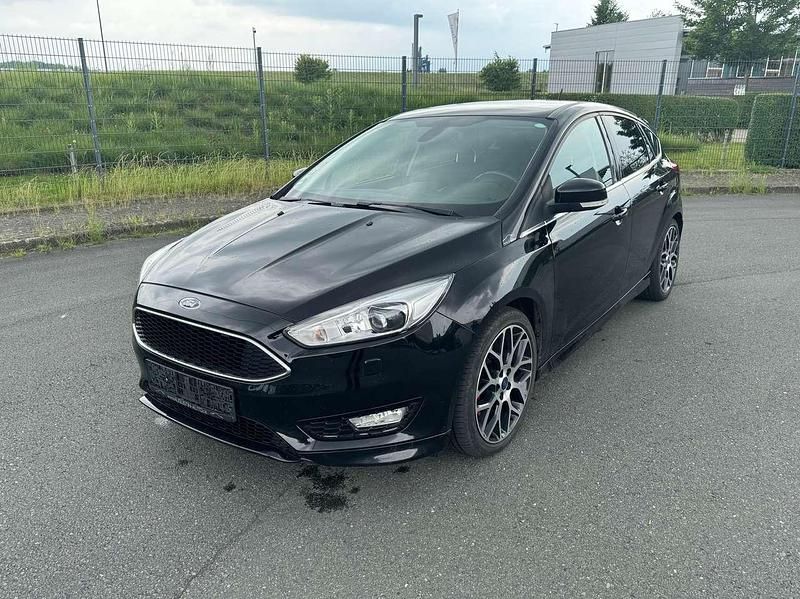 Gebraucht Ford Focus Titanium 182 PS (133 kW) 2016 Iridiumschwarz metallic Limousine