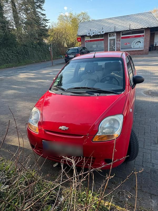 Gebraucht Chevrolet Matiz 65 PS (47 kW) 2009 Rot Kleinwagen