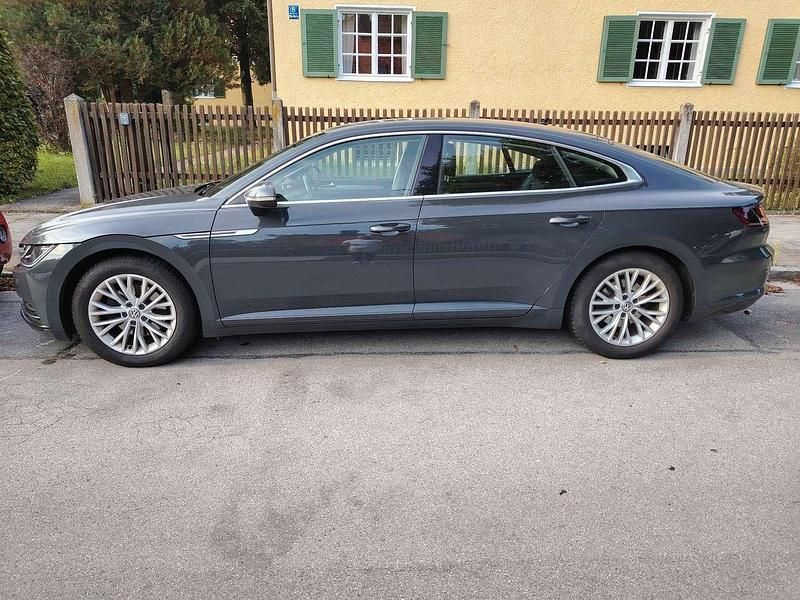 Gebraucht 2018 VW Arteon Coupé | 17.600 € (Fairer Preis) - Bild 1/4