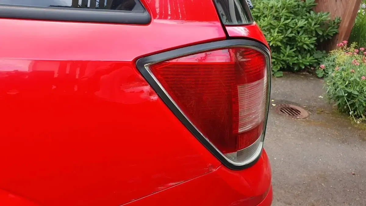 Gebraucht Opel Astra Edition 116 PS (85 kW) 2009 Rot Kombi