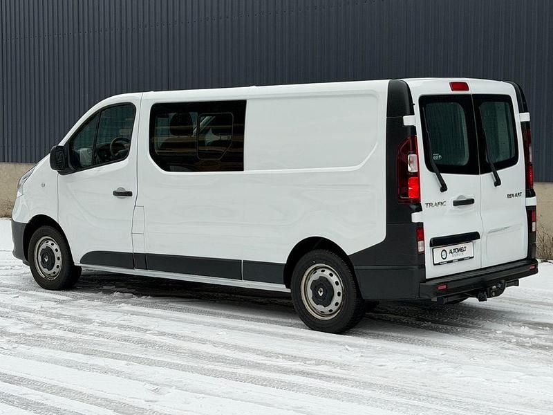 Gebraucht Renault Trafic Komfort 145 PS (106 kW) 2017 Weiß Van / Kleinbus