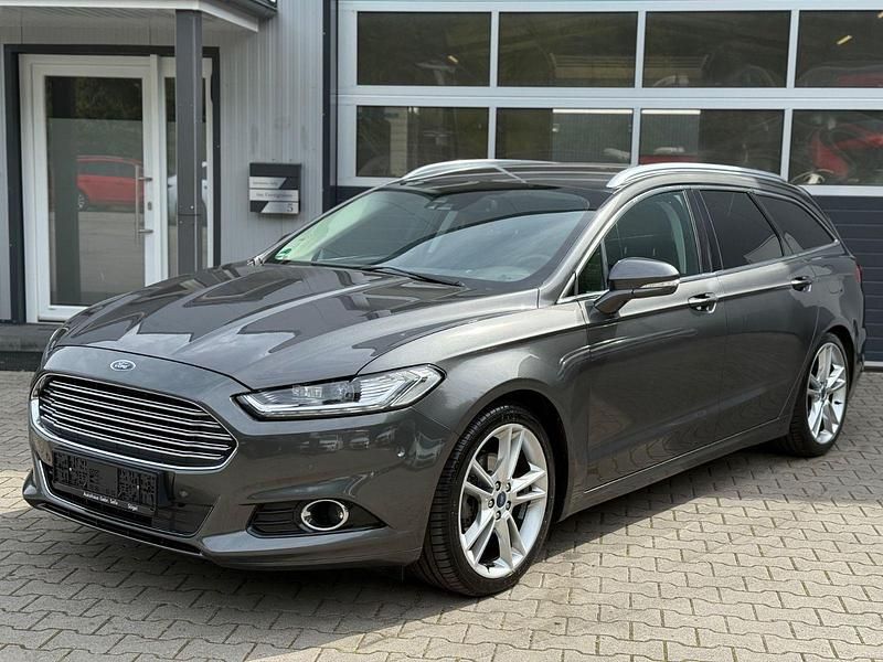 Gebraucht Ford Mondeo Titanium 211 PS (155 kW) 2017 Grau Kombi