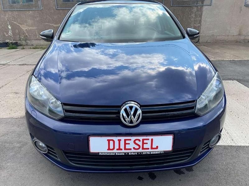 Shadow blue Gebraucht 2012 VW Golf VII Match Kleinwagen | 7.000 € (Guter Preis) - Bild 1/4