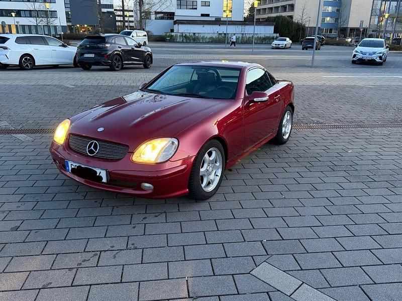 Gebraucht Mercedes SLK200 163 PS (119 kW) 2000 Rot Cabrio