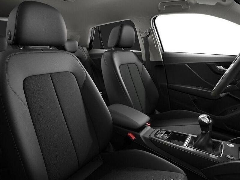 Gebraucht Audi Q2 Advanced 116 PS (85 kW) 2025 Mythosschwarz metallic SUV