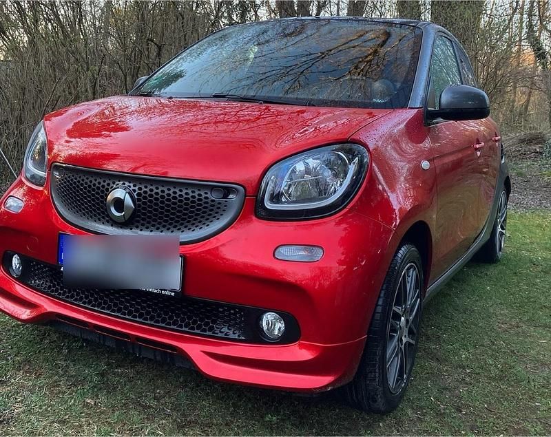 Rot Gebraucht 2018 Smart ForFour Brabus Kleinwagen | 12.500 € (Fairer Preis) - Bild 1/4
