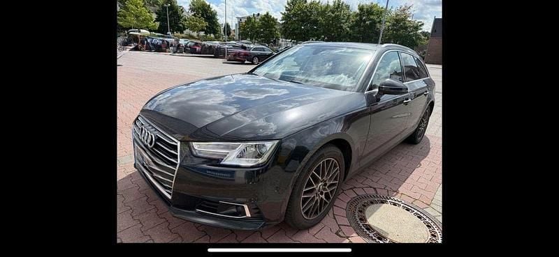 Gebraucht Audi A4 Ambiente 218 PS (160 kW) 2017 Schwarz Kombi