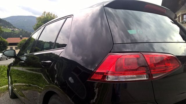 Gebraucht VW Golf VII 105 PS (77 kW) 2013 Schwarz metallic Limousine