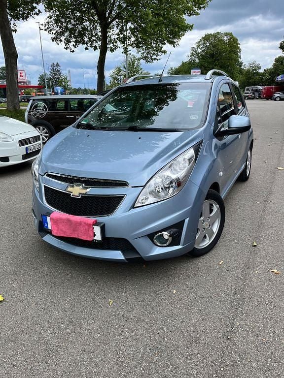 Blau Gebraucht 2011 Chevrolet Spark LT Kleinwagen | 3.690 € (Fairer Preis) - Bild 1/4