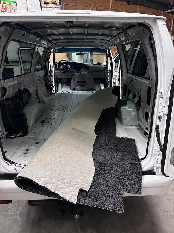 Gebraucht Ford Econoline 220 PS (161 kW) 1997 Weiß Van / Kleinbus