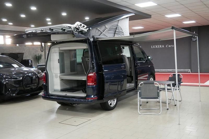 Gebraucht VW California Coast 150 PS (110 kW) 2017 Blau Van