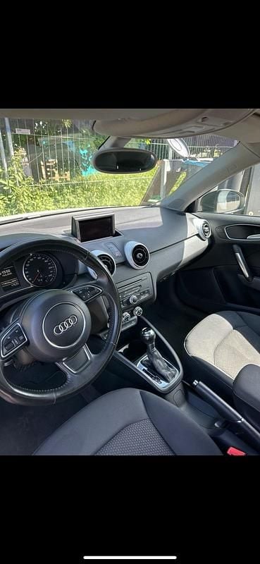 Second-hand Audi A1 122 CP (89 kW) 2011 Alb Hatchback