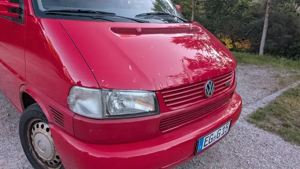 Gebraucht VW Multivan 151 PS (111 kW) 1999 Rot Van / Kleinbus