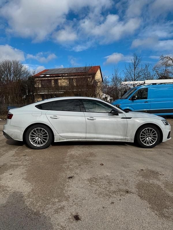 Gebraucht Audi A5 Sportback Design 204 PS (150 kW) 2021 Weiß Kleinwagen