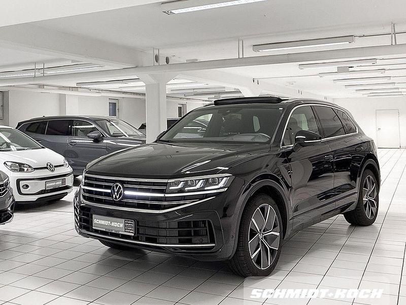 Gebraucht VW Touareg Elegance 381 PS (280 kW) 2024 Grenadillschwarz (schwarz) SUV