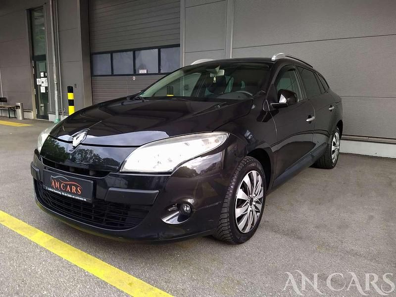 Gebraucht Renault Mégane GrandTour 110 PS (80 kW) 2009 Perlmuttschwarz (nv676) Kombi