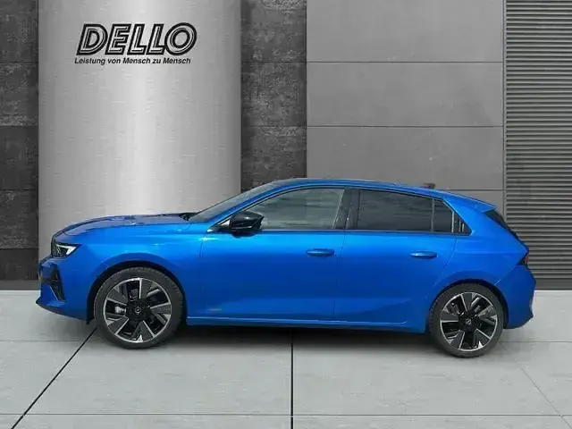 Usata Opel Astra drive 114 kW (156 CV) 2023 Blu Utilitaria