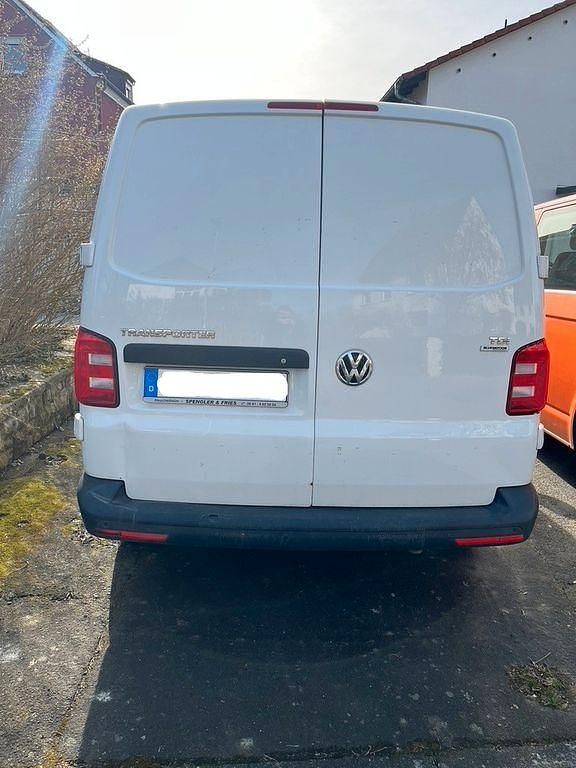 Gebraucht VW Transporter 136 PS (100 kW) 2016 Weiß Van