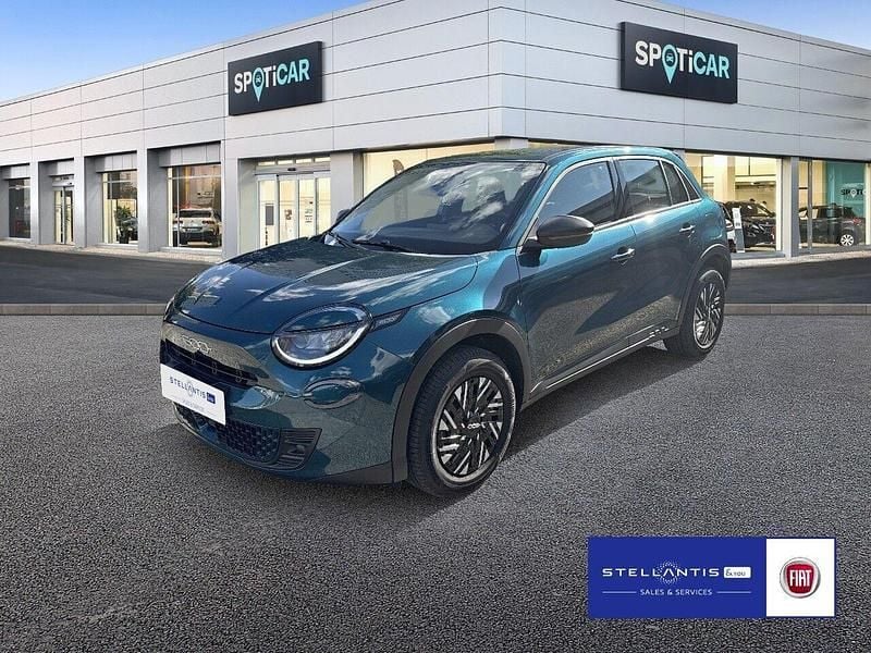 Grün Gebraucht 2024 Fiat 600 SUV | 19.980 € (Superpreis) - Bild 1/4