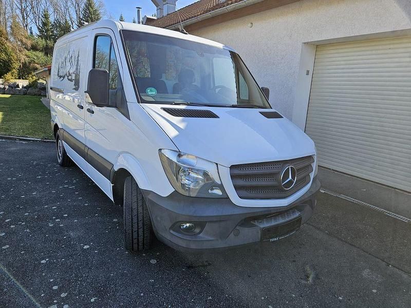 Gebraucht Mercedes Sprinter 163 PS (119 kW) 2018 Weiß Van