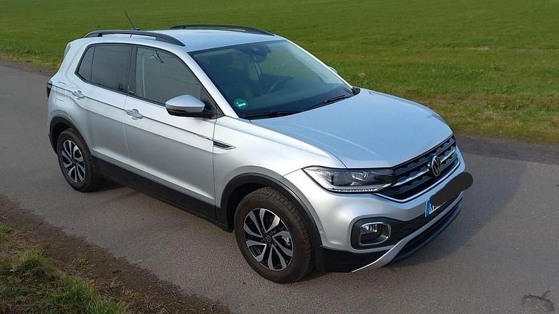 Silber Gebraucht 2022 VW T-Cross Active SUV | 19.500 € (Guter Preis) - Bild 1/4