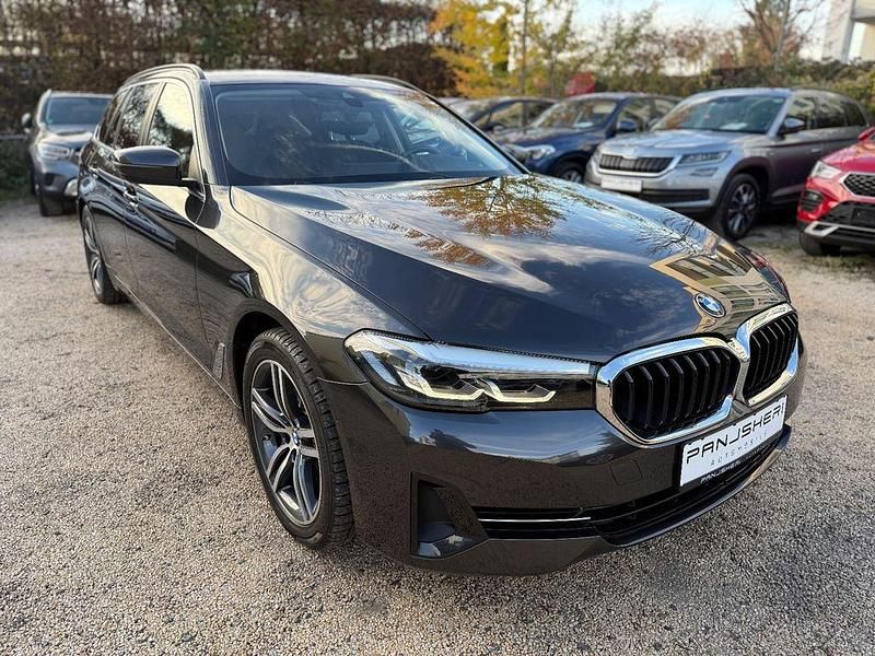 Sophistograu Gebraucht 2020 BMW 520 Kombi | 25.999 € (Guter Preis) - Bild 1/4