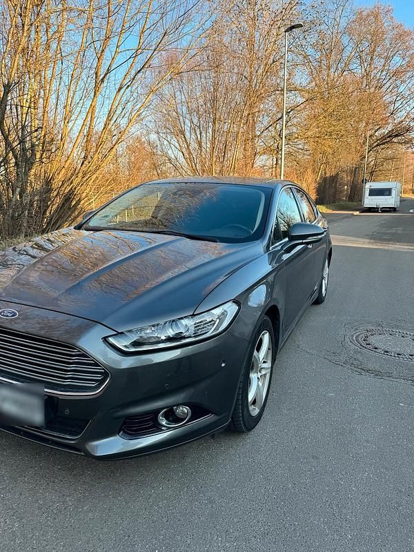 Gebraucht Ford Mondeo 204 PS (150 kW) 2018 Grau Limousine