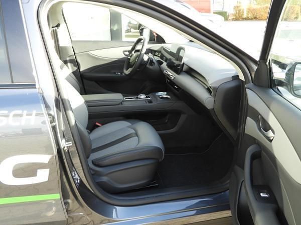Neu MG S5 Luxury 169 kW (231 PS) 2025 Blau (andere lackierung gegen aufpreis) SUV