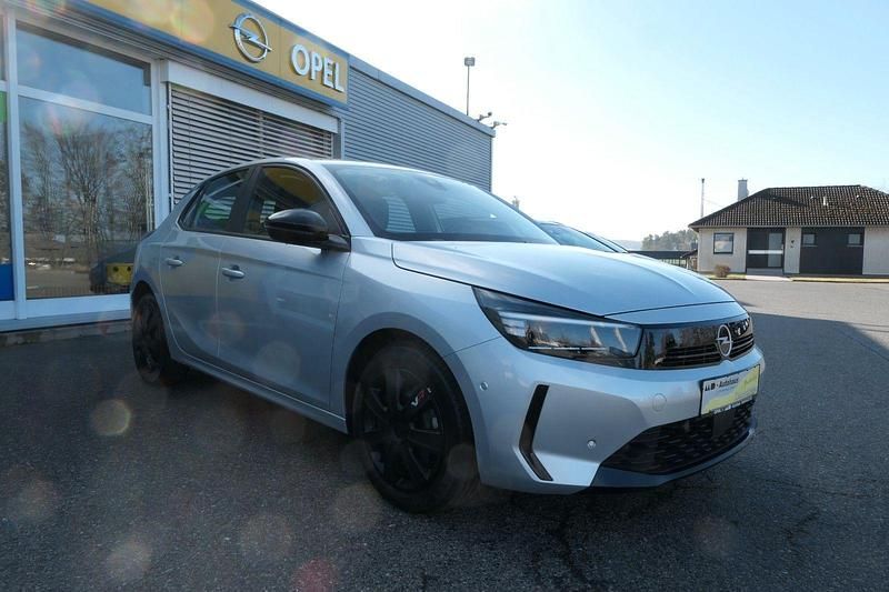 Gebraucht Opel Corsa 101 PS (74 kW) 2024 Silber Kleinwagen