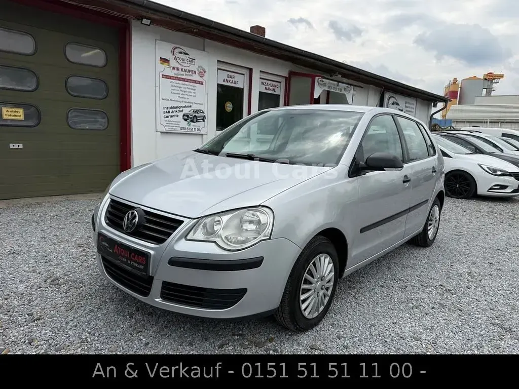 Gebraucht VW Polo Trendline 64 PS (47 kW) 2005 Silber Kleinwagen