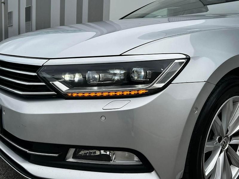 Gebraucht VW Passat 150 PS (110 kW) 2016 Grau Kombi