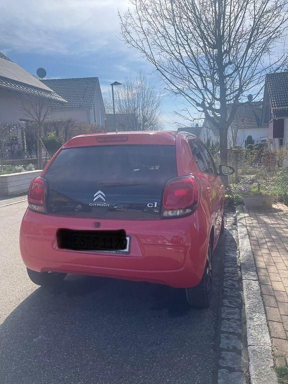 Gebraucht Citroën C1 PureTech 82 PS (60 kW) 2015 Rot Kleinwagen