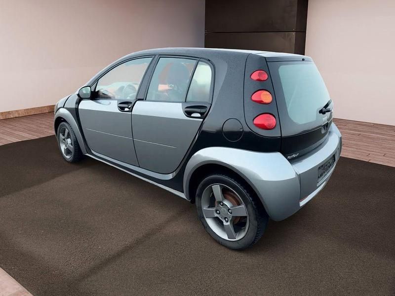 Second-hand Smart ForFour 64 CP (47 kW) 2006 Negru Hatchback