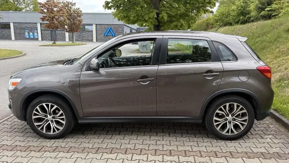 Gebraucht Mitsubishi ASX 117 PS (86 kW) 2016 Braun SUV