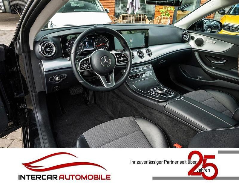 Gebraucht Mercedes E200 Avantgarde 184 PS (135 kW) 2018 Obsidianschwarz  metalliclack Coupé