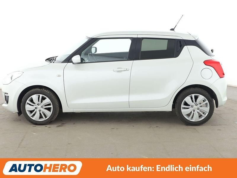 Gebraucht Suzuki Swift Comfort 90 PS (66 kW) 2019 Weiß Kleinwagen