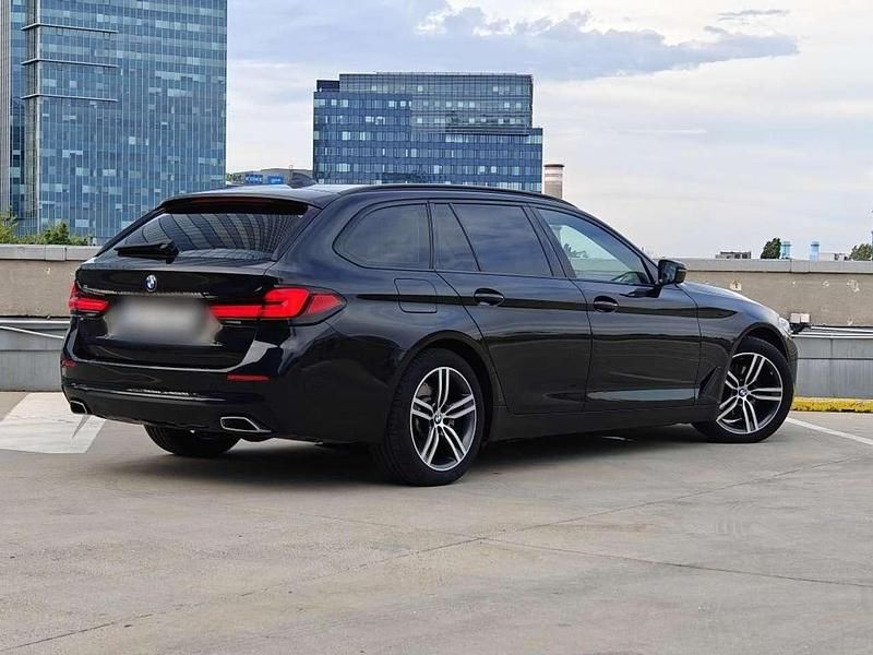 Gebraucht BMW 520 190 PS (139 kW) 2020 Schwarz Kombi