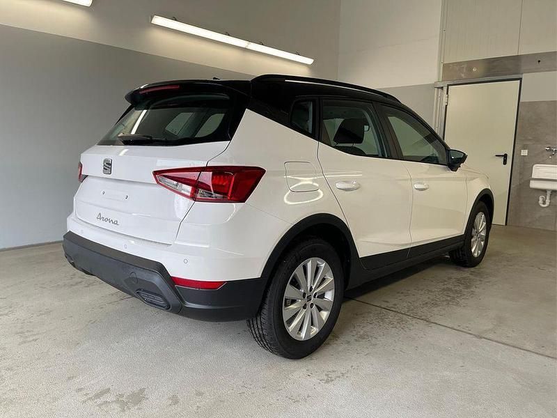 Neu Seat Arona Style 116 PS (85 kW) 2025 [b40e] weiß  dach schwarz SUV