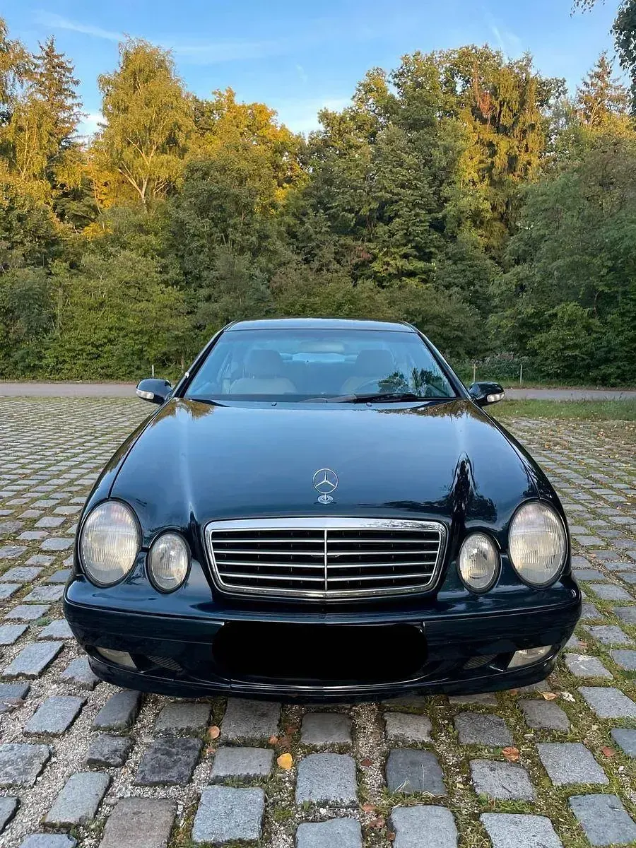 Gebraucht Mercedes CLK320 Avantgarde 218 PS (160 kW) 2000 Schwarz Coupé