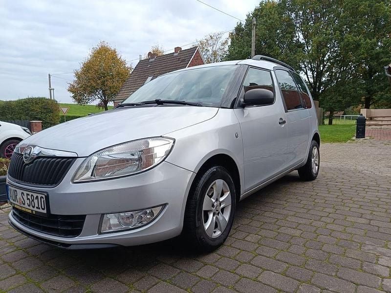 Gebraucht 2014 Skoda Roomster Plus Edition Kombi | 4.700 € (Guter Preis) - Bild 1/4