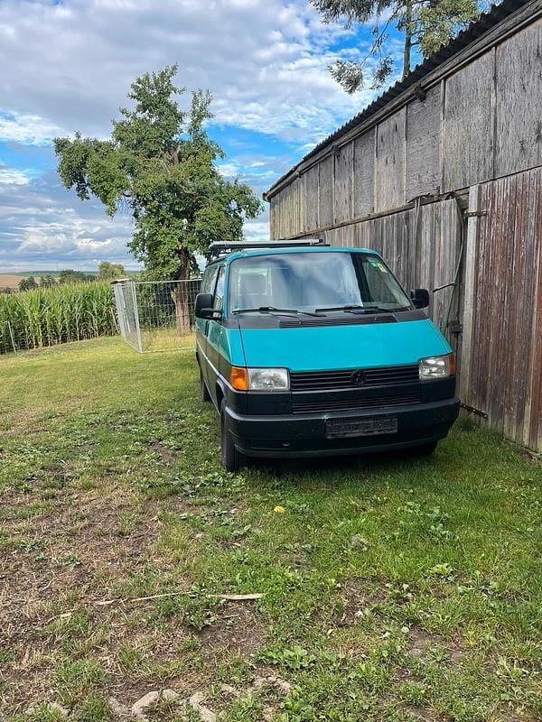 Grün Gebraucht 1992 VW T4 Van | 9.600 € - Bild 1/4