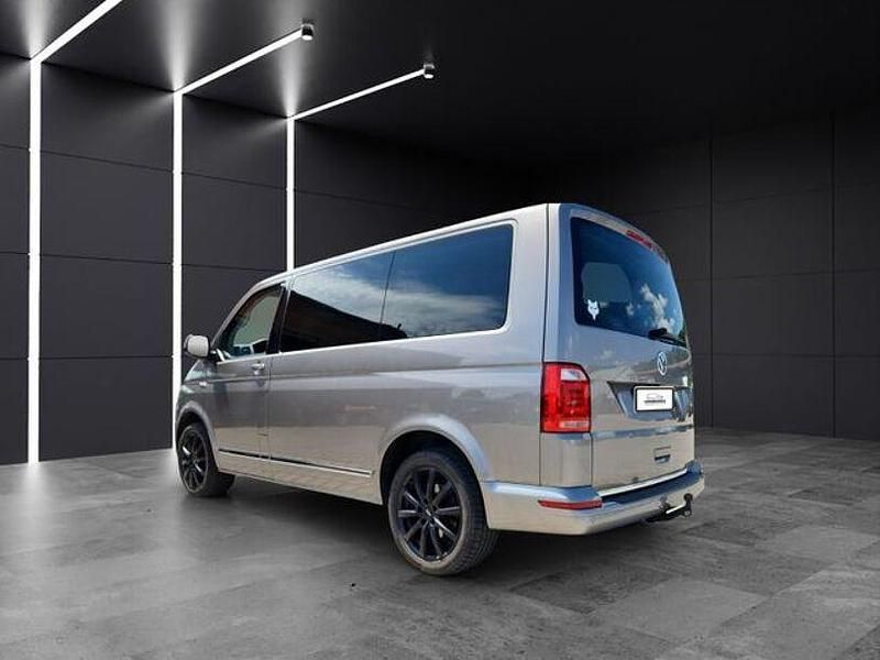 Usata VW Multivan Generation Six 110 CV (80 kW) 2017 Andere Monovolume