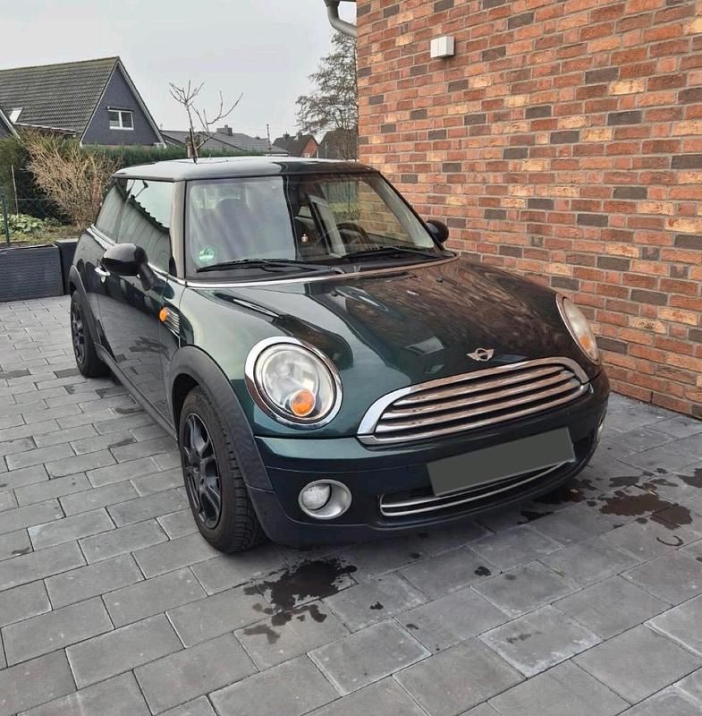 Grün Gebraucht 2008 Mini ONE Kleinwagen | 2.950 € (Fairer Preis) - Bild 1/4