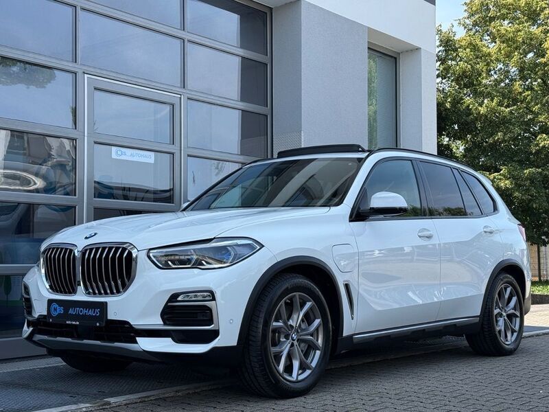 Weiß Gebraucht 2020 BMW X5 xLine SUV | 45.890 € (Guter Preis) - Bild 1/4