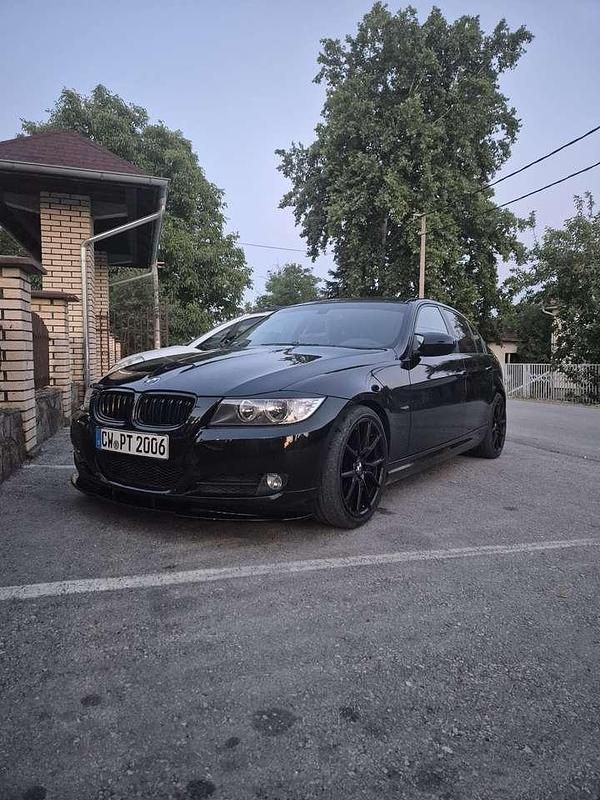 Gebraucht BMW 318 143 PS (105 kW) 2009 Limousine