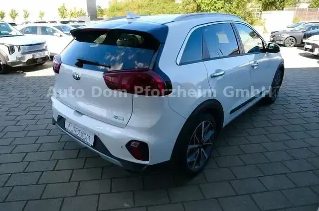Gebraucht Kia Niro Spirit 141 PS (103 kW) 2020 Weiß SUV