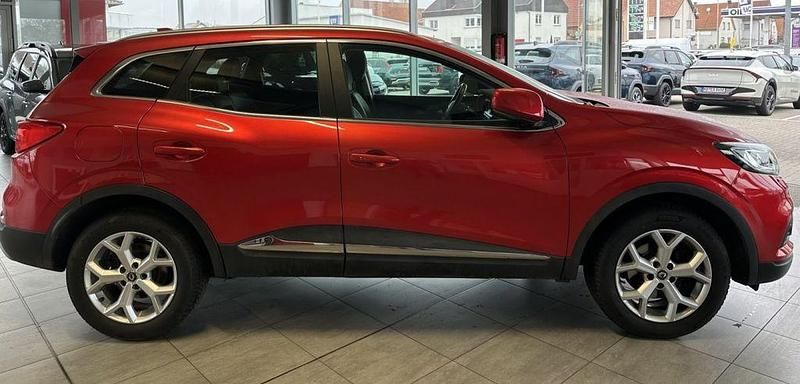 Gebraucht Renault Kadjar LIMITED 140 PS (102 kW) 2020 Rot SUV