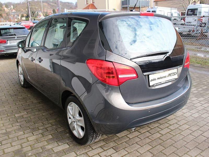 Gebraucht Opel Meriva Active 120 PS (88 kW) 2013 Grau Van / Kleinbus